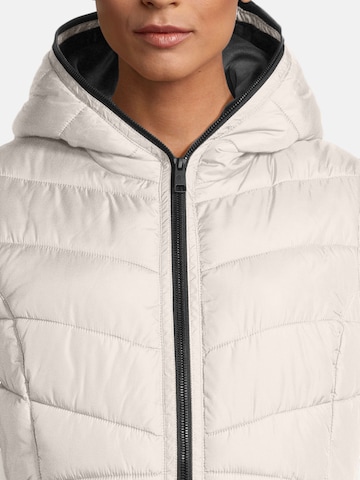 New View Sportbodywarmer in Beige