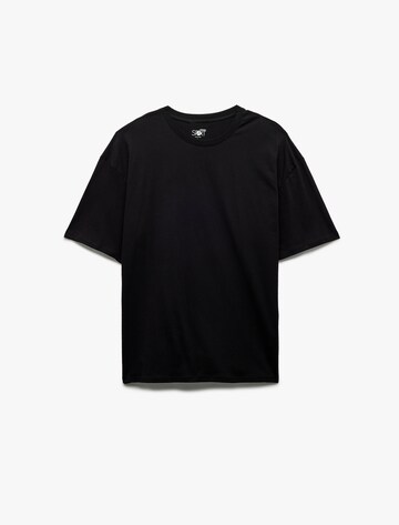 Koton T-Shirt in Schwarz: Vorderseite