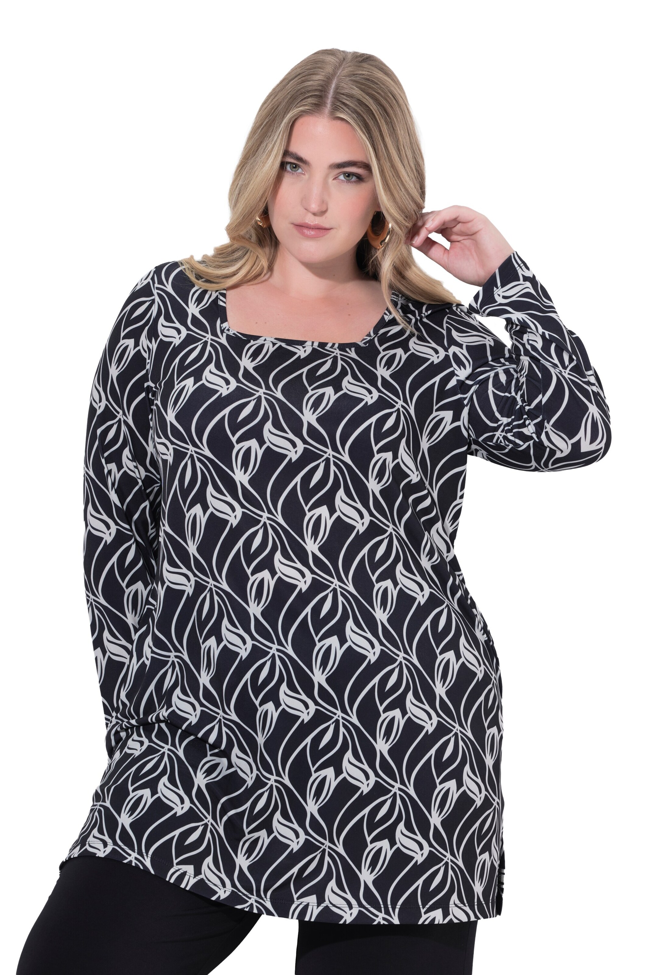 Ulla Popken Shirt in Zwart: voorkant