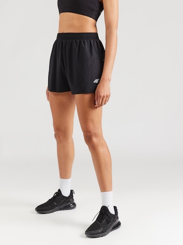 4F Lużny krój Spodnie sportowe w kolorze czarny: przód