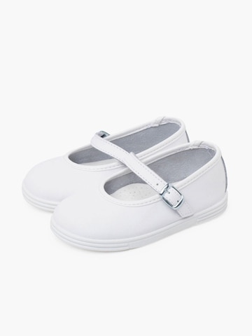 Pisamonas Ballerina in White