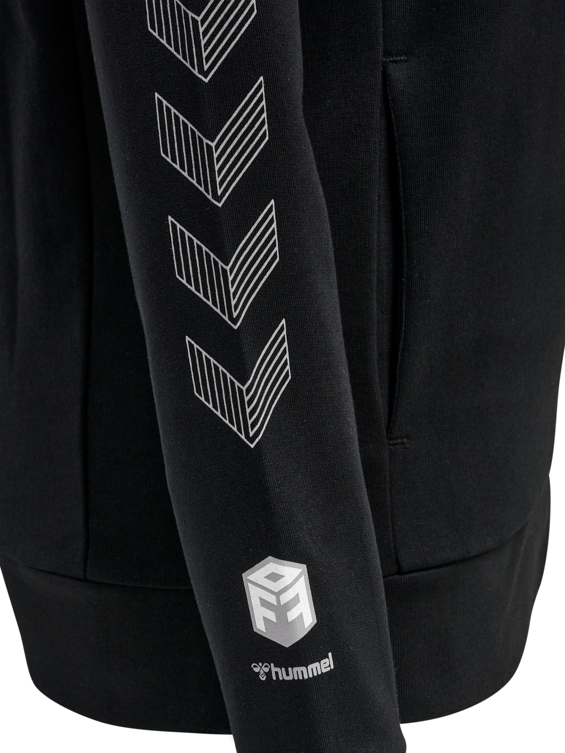 Hummel Sports sweatshirt 'Move' in Black