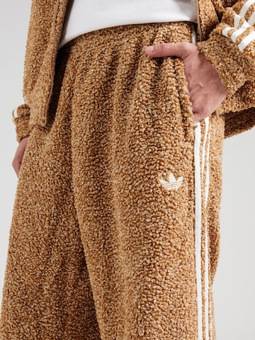 ADIDAS ORIGINALS Loosefit Nadrág - barna