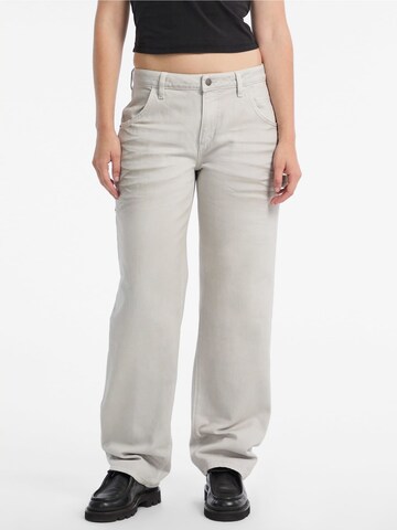 GUESS Loose fit Jeans in Grey: front