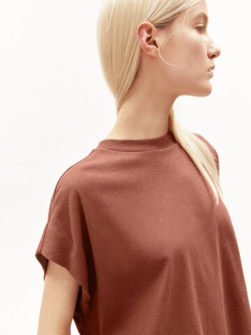 T-shirt oversize ARMEDANGELS en marron