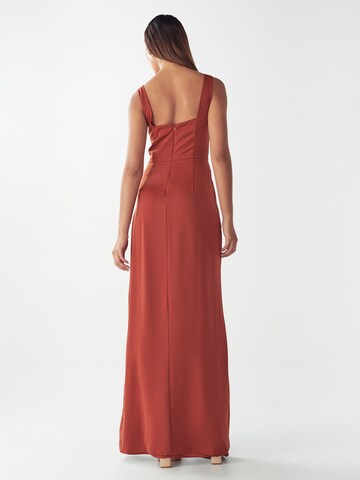 Robe de soirée 'Detroit' Willa en orange : derrière