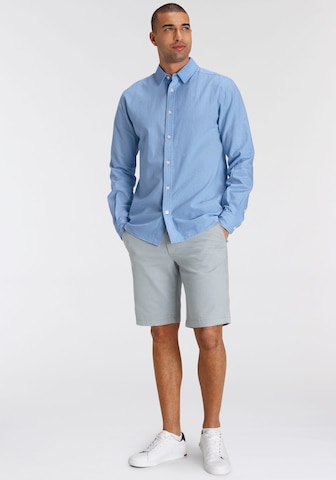 DELMAO Regular fit Button Up Shirt in Blue