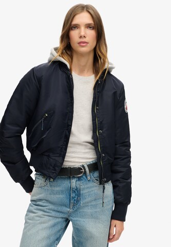 Superdry Tussenjas in Blauw: voorkant