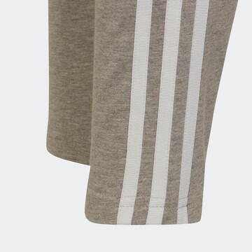 ADIDAS ORIGINALS Skinny Leggings 'Adicolor' i grå