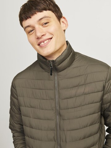 Giacca di mezza stagione 'JJEState' di JACK & JONES in verde