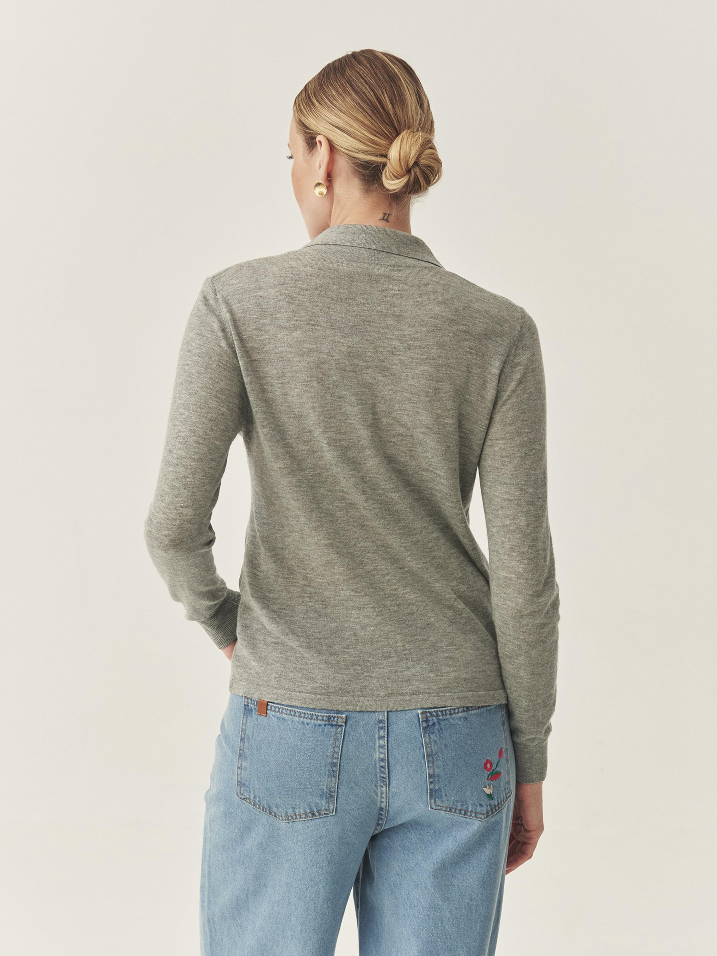 TATUUM - Camisa em cinzento