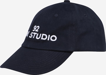 92 The Studio Cap in Blue: front