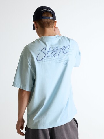 T-Shirt Bershka en bleu