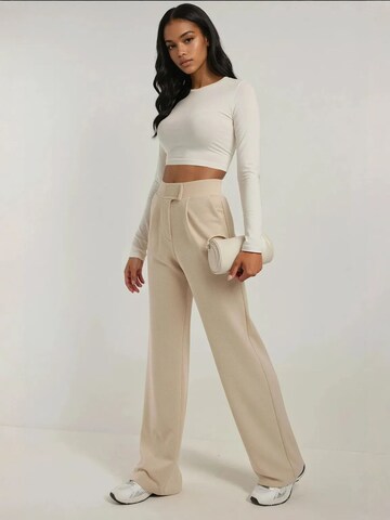 Hiccup Wide leg Pleat-Front Pants in Beige
