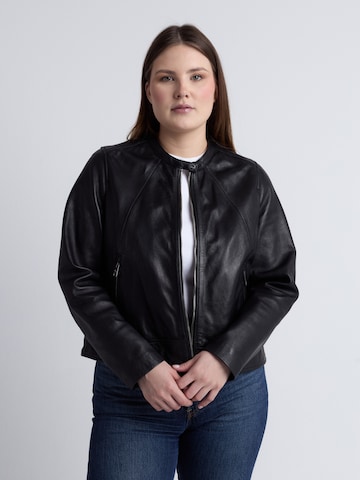 Maze Jacke in Schwarz: Vorderseite