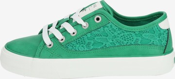 Sneaker bassa di MUSTANG in verde