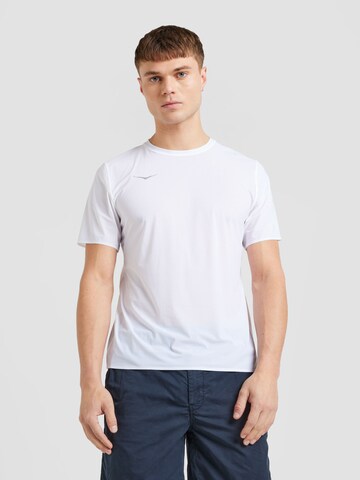 T-Shirt fonctionnel 'AIROLITE' Hoka One One en blanc : devant