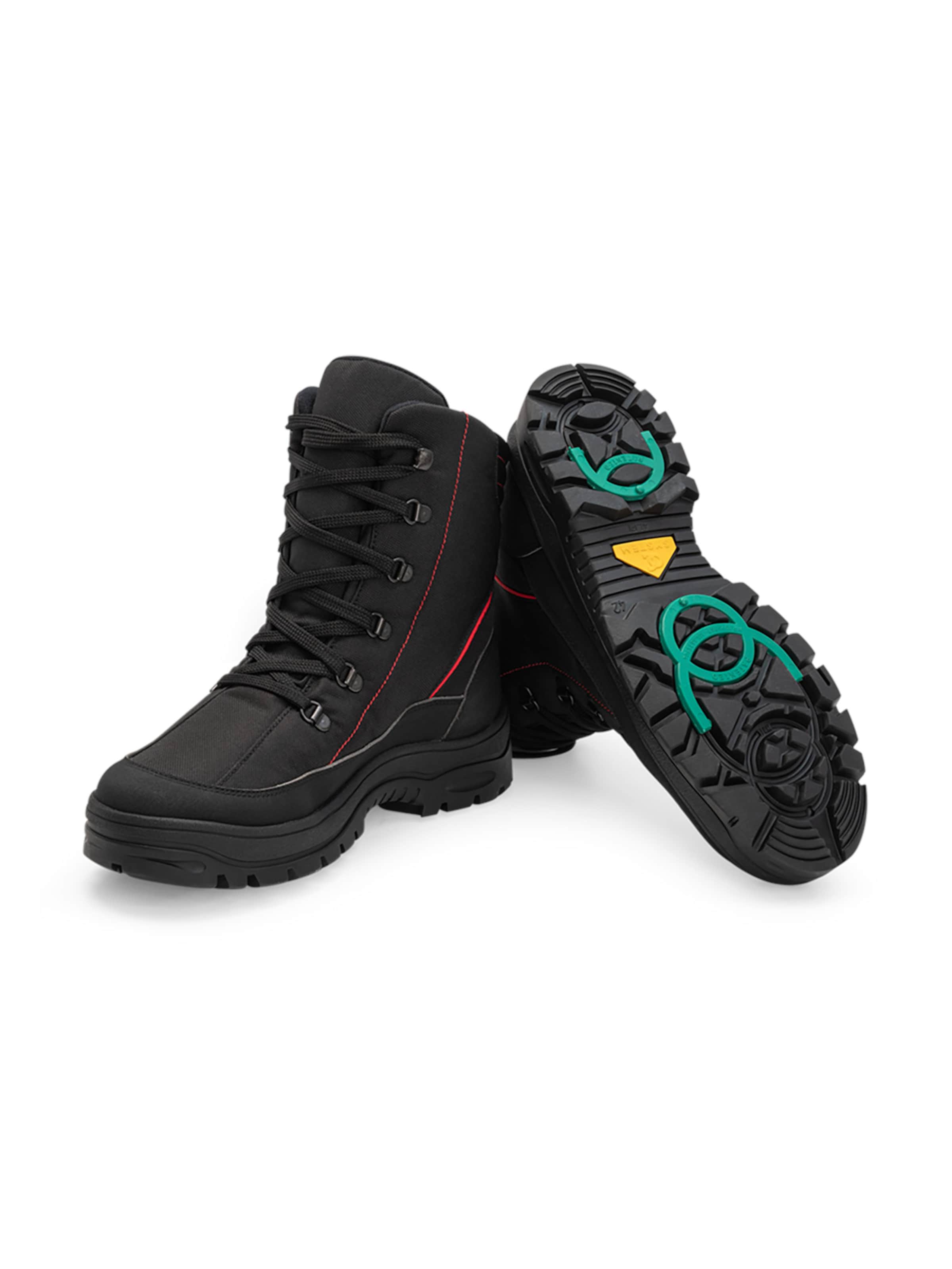 VITAFORM Lace-Up Boots in Black