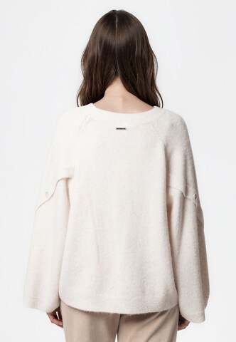 Kleinigkeit Sweater 'Carolin' in White