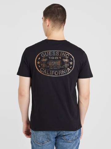 GUESS T-Shirt in Schwarz: Vorderseite