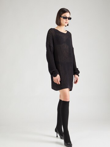 Pull-over oversize 'Dilaria' WEEKDAY en noir : devant