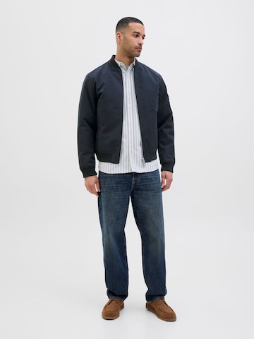 Veste mi-saison R.D.D. ROYAL DENIM DIVISION en rouge