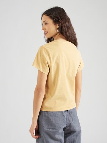 LEVI'S ® Μπλουζάκι 'Graphic Classic Tee' σε κίτρινο