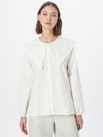 Monki Blouse in Wit: voorkant