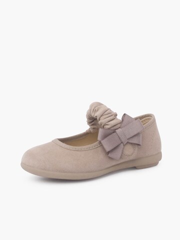 Pisamonas - Bailarina en beige: frente