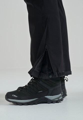 Regular Pantalon de sport 'Yarra' Whistler en noir