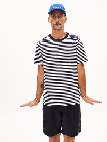 T-Shirt 'MAARKOS' ARMEDANGELS en bleu : devant