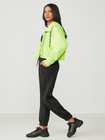 C&City Tapered Pants in Black