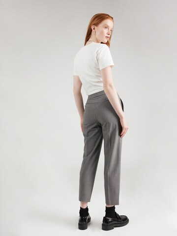 Marks & Spencer Конический (Tapered) Плиссированные брюки в Серый