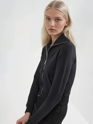 Busem Jacke in Schwarz