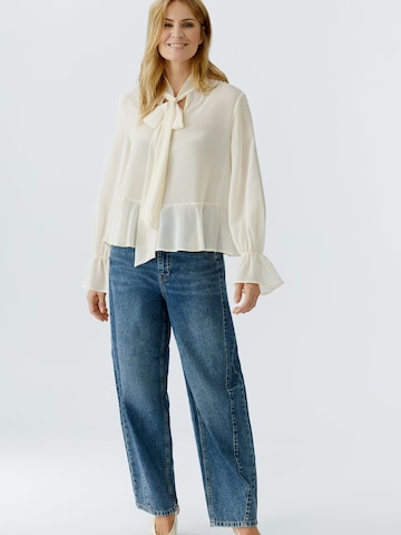 OUI Pusero värissä valkoinen