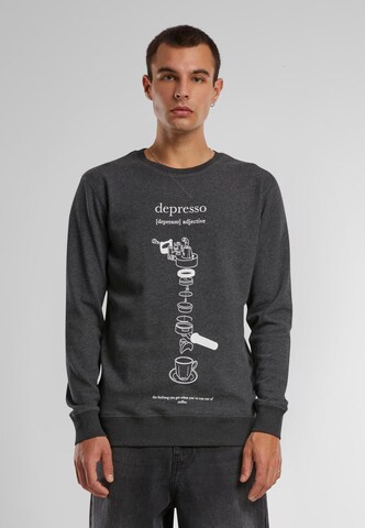 MT Upscale Свитшот 'Depresso' в Серый: спереди