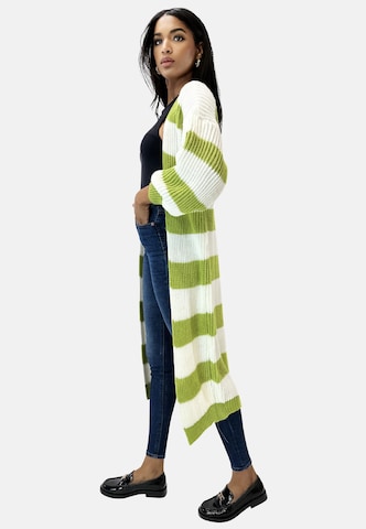 Cappotto in maglia di Elara in verde