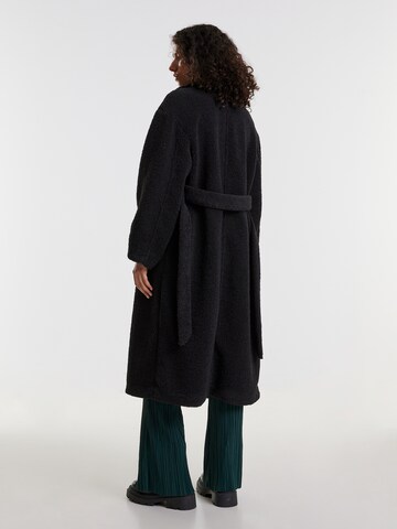 Manteau d’hiver 'Imelda' EDITED en noir