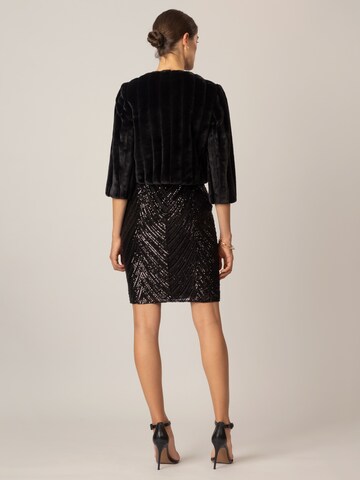 APART Between-Season Jacket in Black