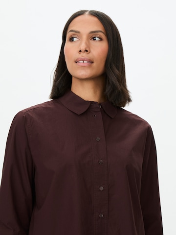 Masai Bluse i brun