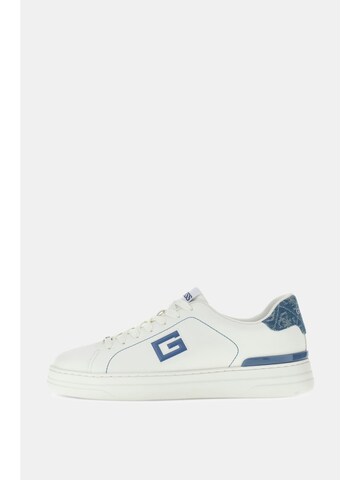 GUESS Sneaker 'Welyar' in Weiß