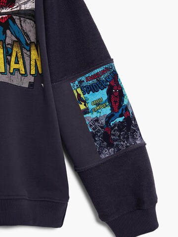 Felpa di Desigual in nero