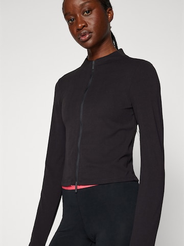 NIKE - Casaco deportivo em preto