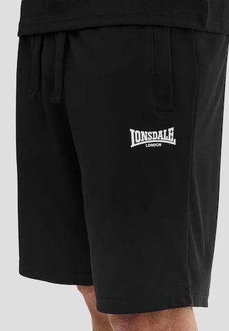LONSDALE Joggingová souprava 'Dunstan' – černá