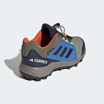 Chaussures basses ADIDAS TERREX en vert