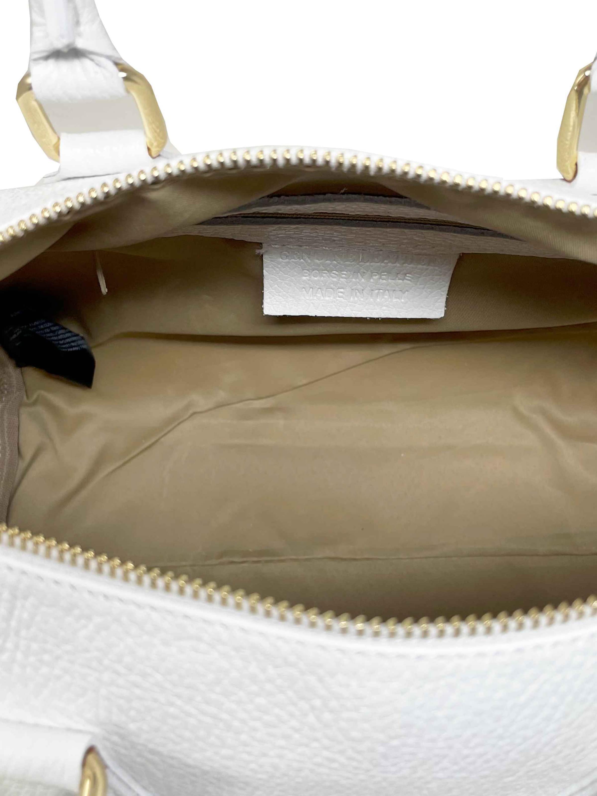 CHICCA BORSE Handbag in White