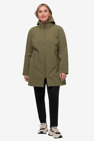 Veste fonctionnelle Ulla Popken en vert