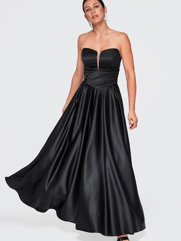Robe de soirée Ombre en noir