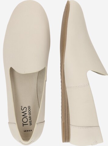 Chaussure basse TOMS en blanc