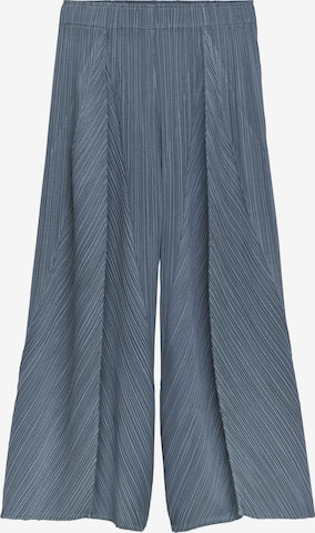 Adolfo Dominguez Regular Trousers in Blue: front